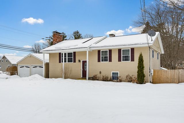 2 Doncaster Drive, Nashua, NH 03062