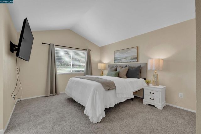 400 Devon Ct, Oakley, CA 94561