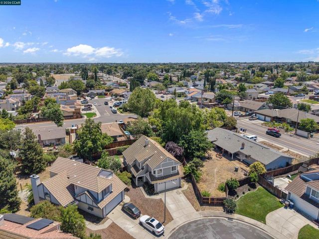 400 Devon Ct, Oakley, CA 94561