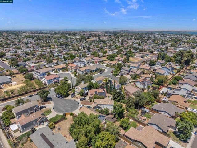 400 Devon Ct, Oakley, CA 94561
