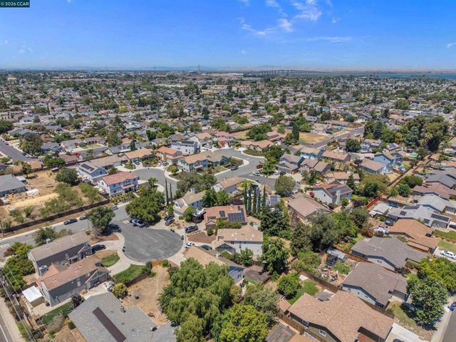400 Devon Ct, Oakley, CA 94561