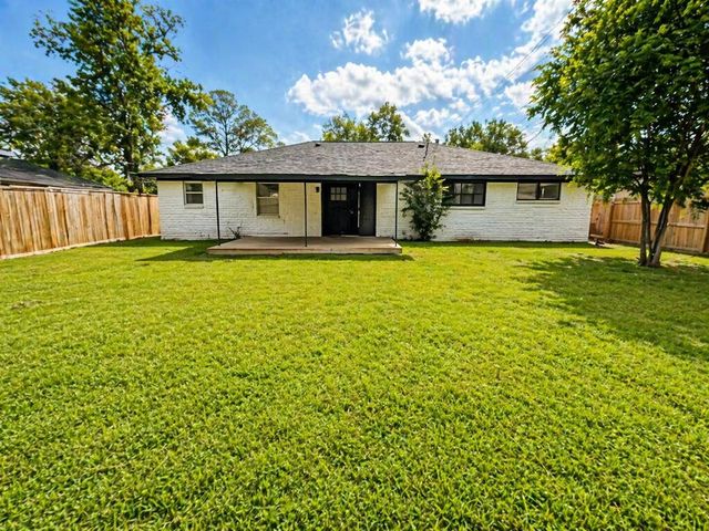 12318 Braewick Drive, Houston, TX 77035