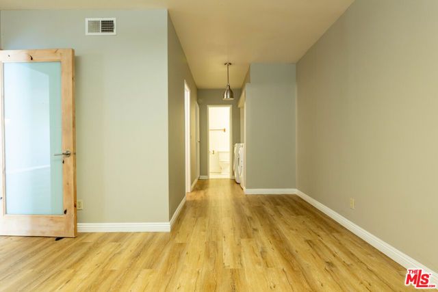 5125 Harold Way 202, Los Angeles, CA 90027
