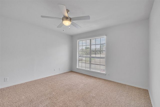 6042 Stoneybrook Drive, Fort Worth, TX 76112