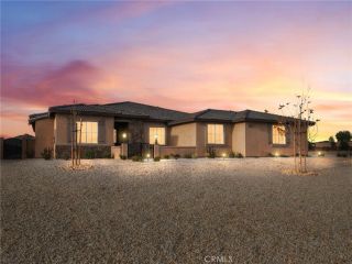 19568 Arcata Road, Apple Valley, CA 92307