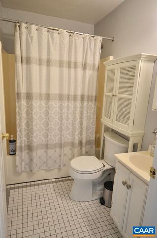 1895 WESTVIEW RD, Charlottesville, VA 22903