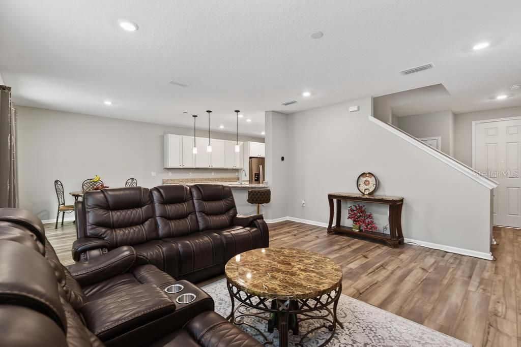 Image 16 of property listing at 2929 LUCILLE LANE, Middleburg, FL 32068