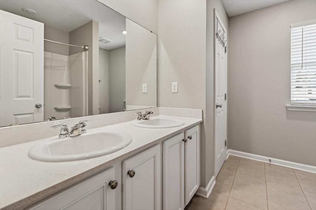 Image 32 of property listing at 2929 LUCILLE LANE, Middleburg, FL 32068