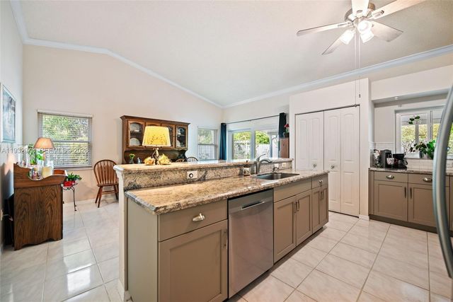 12503 NW 10th Ct, Sunrise, FL 33323