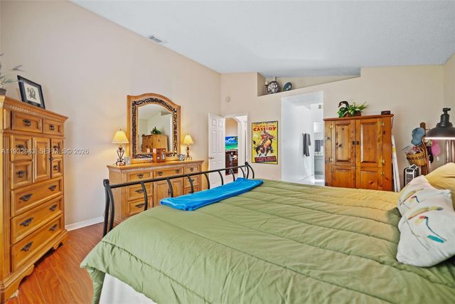 12503 NW 10th Ct, Sunrise, FL 33323