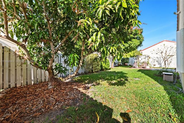 12503 NW 10th Ct, Sunrise, FL 33323