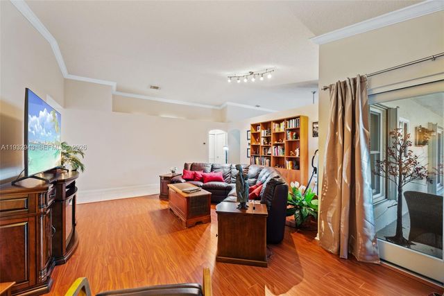 12503 NW 10th Ct, Sunrise, FL 33323