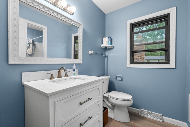 823 Newgate Road, Kalamazoo City, MI 49006