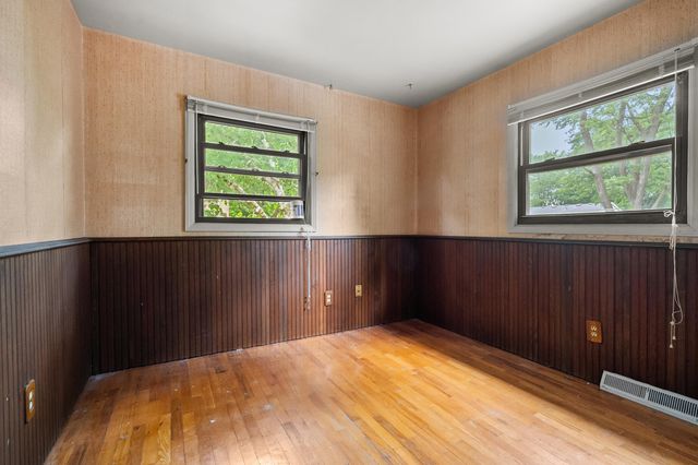 823 Newgate Road, Kalamazoo City, MI 49006