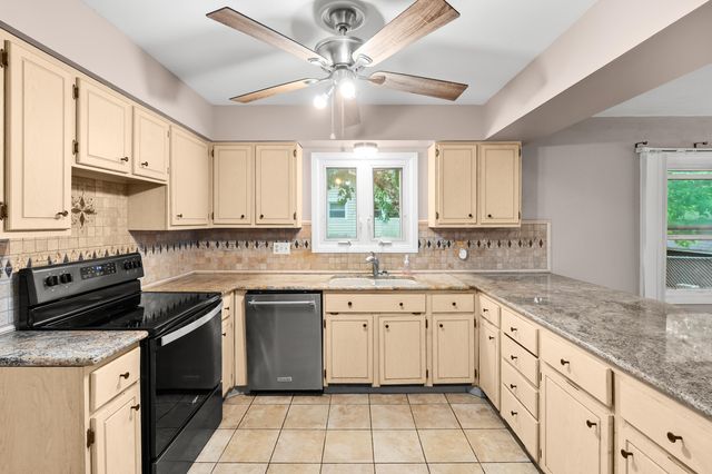823 Newgate Road, Kalamazoo City, MI 49006