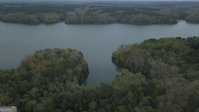 01 Hornets Bridge Drive, Elberton, GA 30635