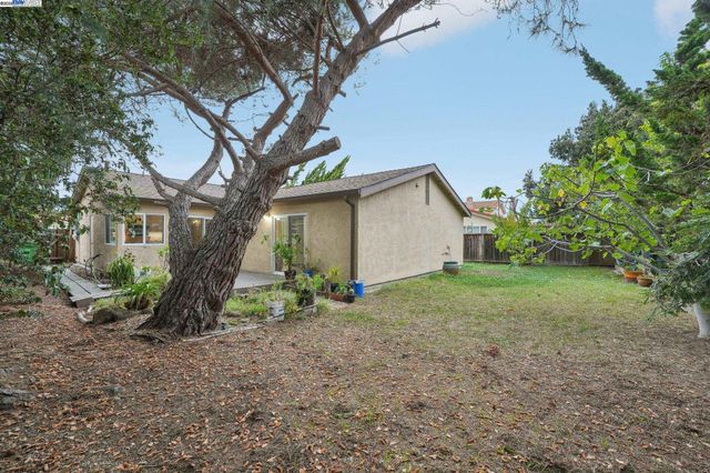 4942 Rocklin Dr, Union City, CA 94587