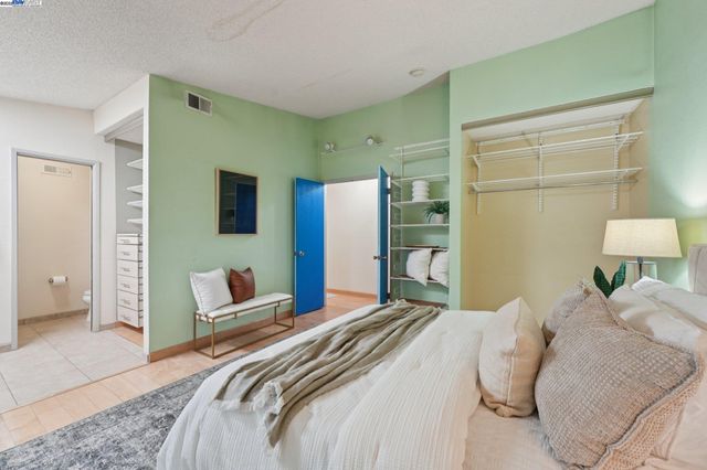 4942 Rocklin Dr, Union City, CA 94587