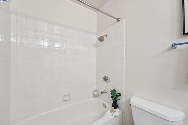 4942 Rocklin Dr, Union City, CA 94587