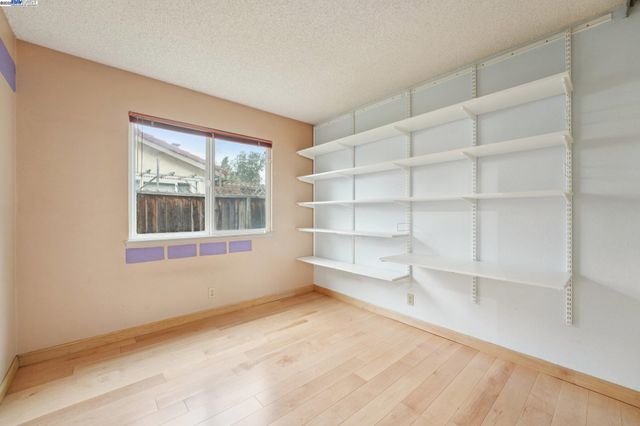 4942 Rocklin Dr, Union City, CA 94587