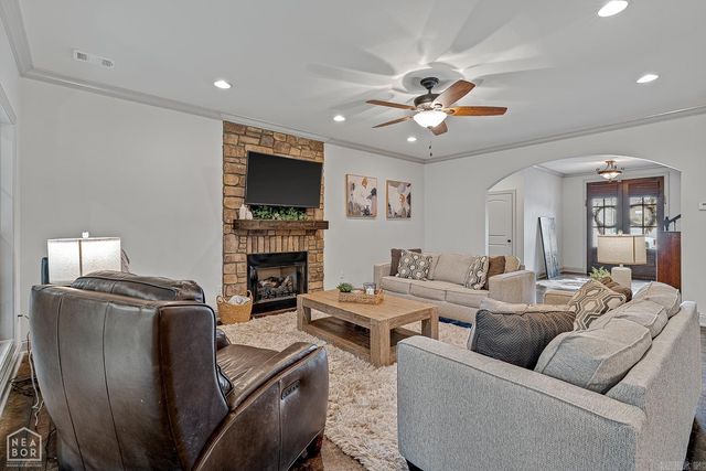 3205 Lochmoor Cove, Jonesboro, AR 72405