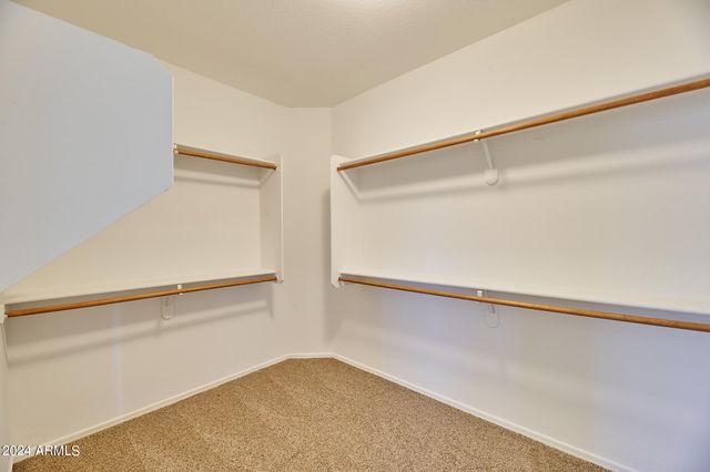 2340 W DUSTY WREN Drive, Phoenix, AZ 85085