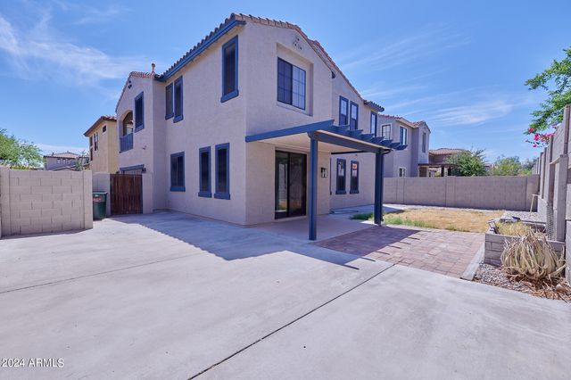 2340 W DUSTY WREN Drive, Phoenix, AZ 85085