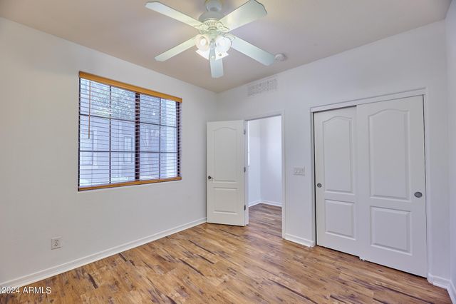 2340 W DUSTY WREN Drive, Phoenix, AZ 85085