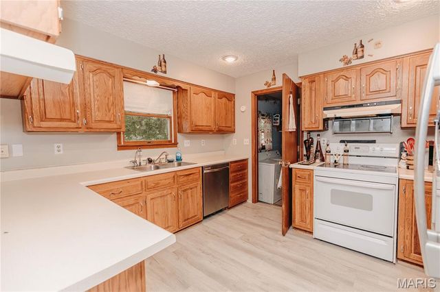 11525 Highway Pp, Dixon, MO 65459