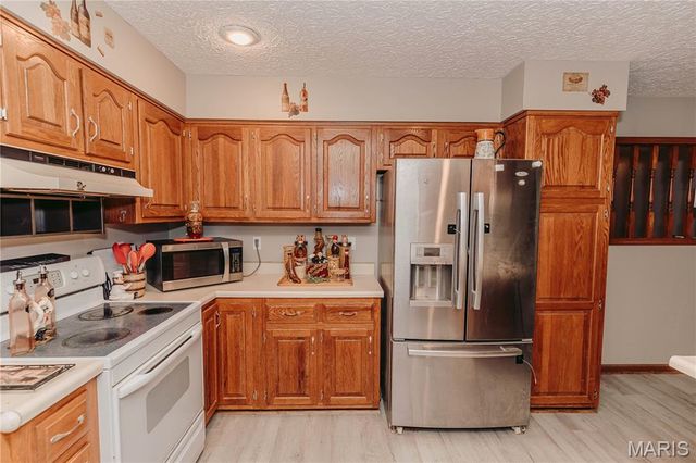 11525 Highway Pp, Dixon, MO 65459