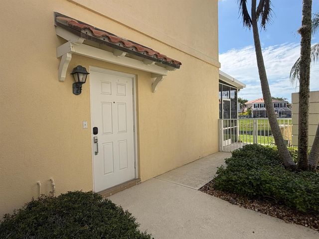 2136 Tigris Drive, West Palm Beach, FL 33411