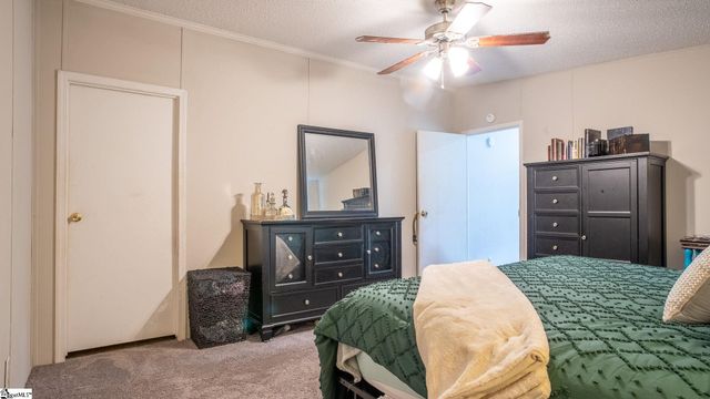 13869 S Highway 101, Gray Court, SC 29645
