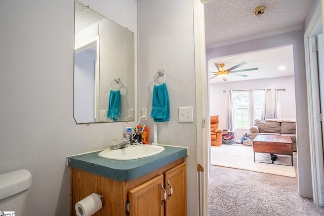 13869 S Highway 101, Gray Court, SC 29645