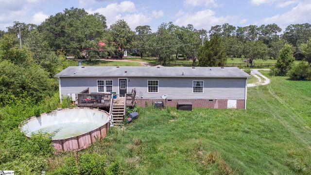 13869 S Highway 101, Gray Court, SC 29645
