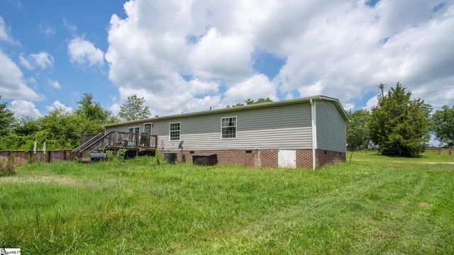 13869 S Highway 101, Gray Court, SC 29645