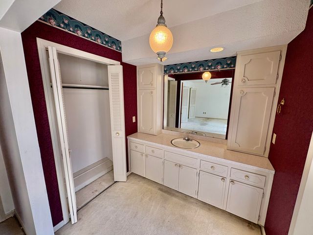 1426 Highcrest Drive, Hixson, TN 37343