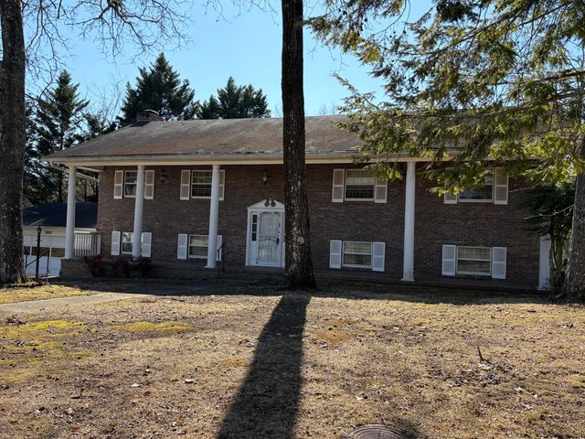 1426 Highcrest Drive, Hixson, TN 37343