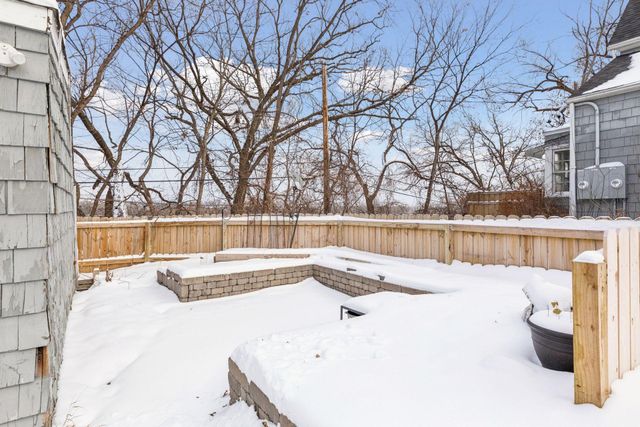 780 10th Avenue N, South Saint Paul, MN 55075