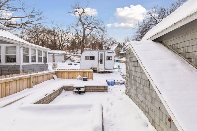 780 10th Avenue N, South Saint Paul, MN 55075