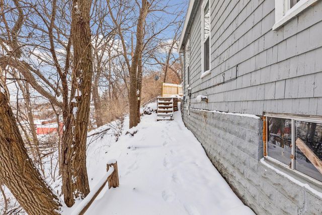 780 10th Avenue N, South Saint Paul, MN 55075