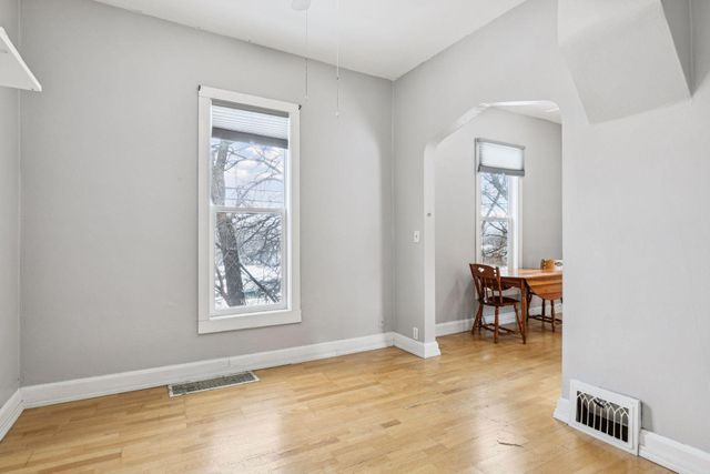 780 10th Avenue N, South Saint Paul, MN 55075