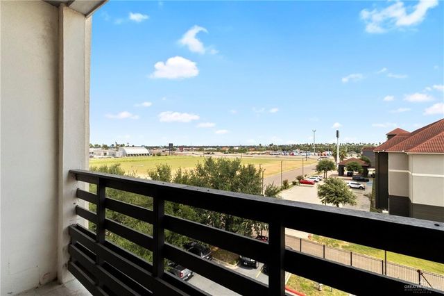 813 Travis Street 419, Mission, TX 78572