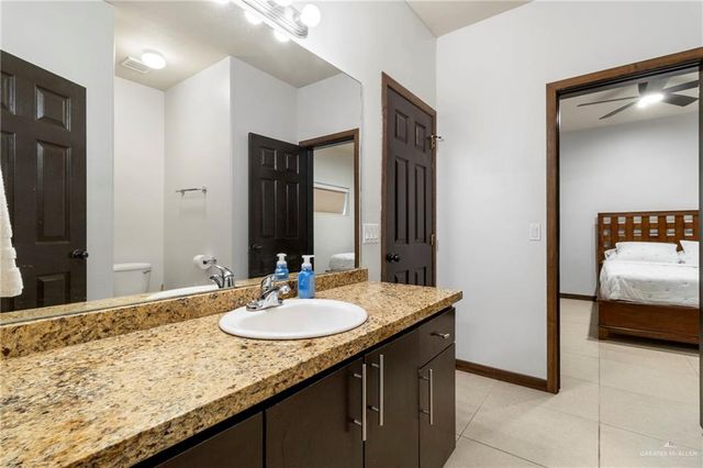 813 Travis Street 419, Mission, TX 78572