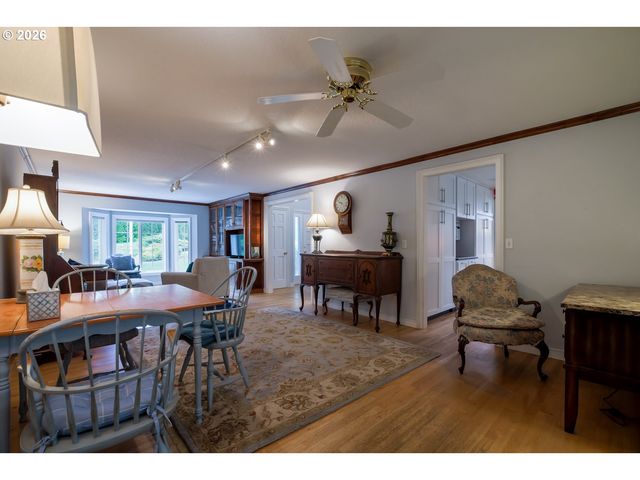 21015 Ne 220TH Cir, Battle Ground, WA 98604