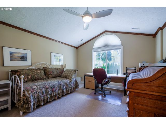 21015 Ne 220TH Cir, Battle Ground, WA 98604