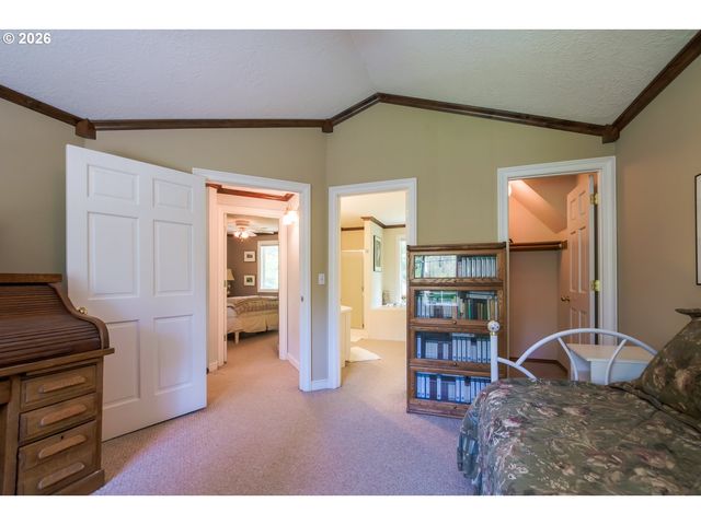 21015 Ne 220TH Cir, Battle Ground, WA 98604