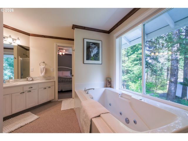 21015 Ne 220TH Cir, Battle Ground, WA 98604