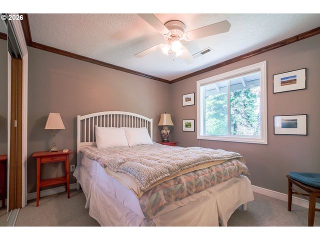 21015 Ne 220TH Cir, Battle Ground, WA 98604