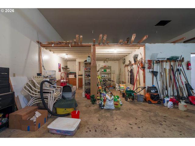 21015 Ne 220TH Cir, Battle Ground, WA 98604