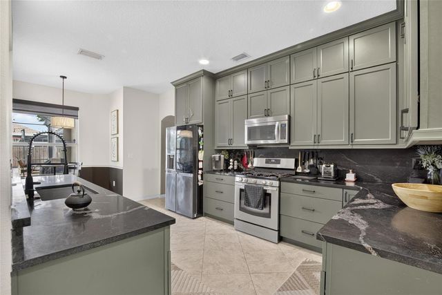 12426 WINDMILL COVE DRIVE, Riverview, FL 33569
